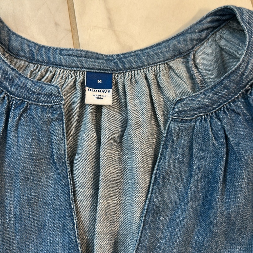 Old Navy chambray style Relaxed Blouse - Picture 2 of 3
